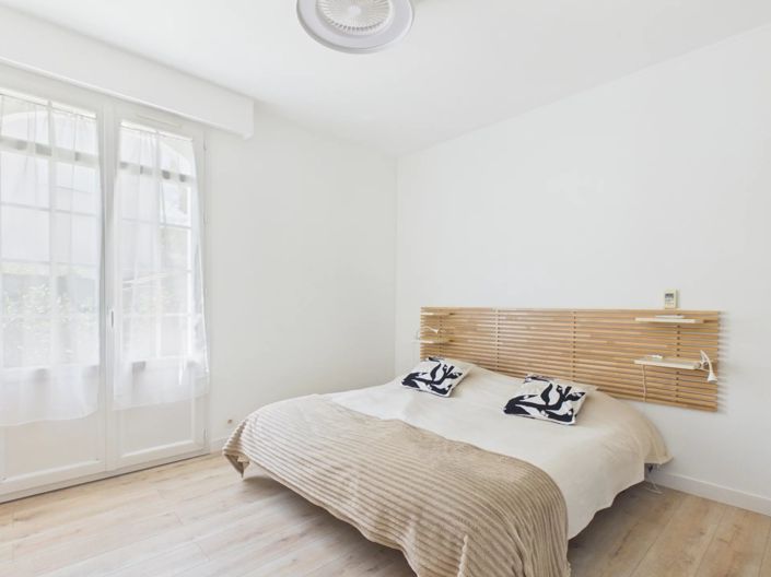 Image No.9-5 Bed House for sale