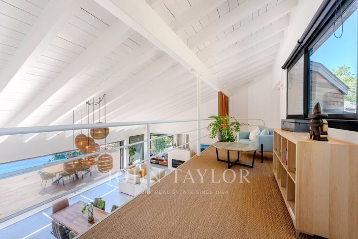 Image No.18-5 Bed House for sale