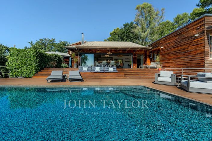 Image No.3-5 Bed House for sale