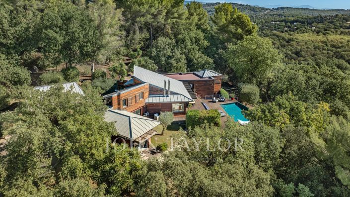 Image No.35-5 Bed House for sale