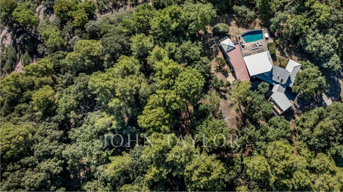 Image No.36-5 Bed House for sale