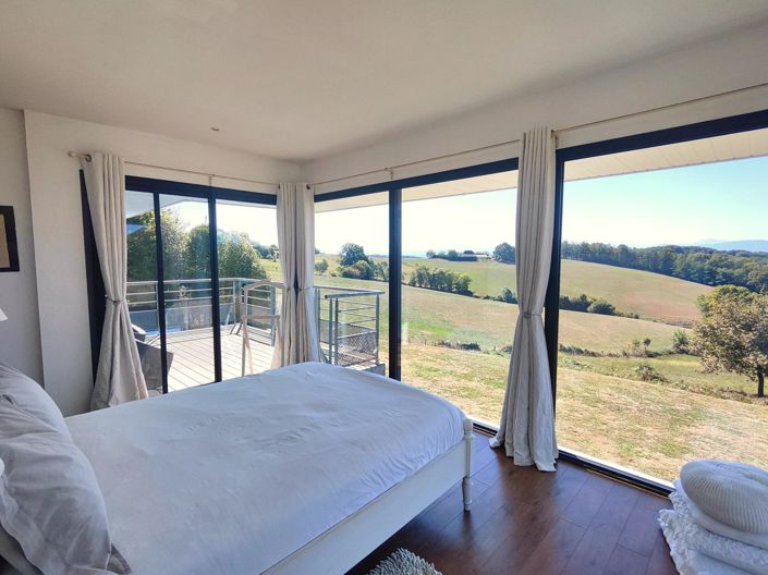 Image No.22-4 Bed House for sale