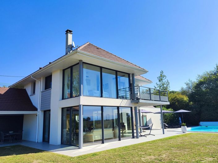 Image No.25-4 Bed House for sale