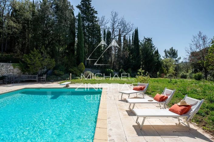 Image No.18-6 Bed House for sale