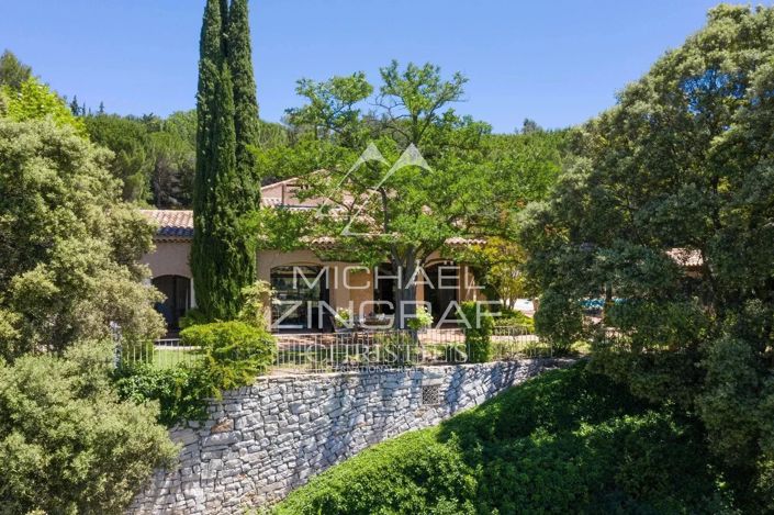 Image No.20-6 Bed House for sale
