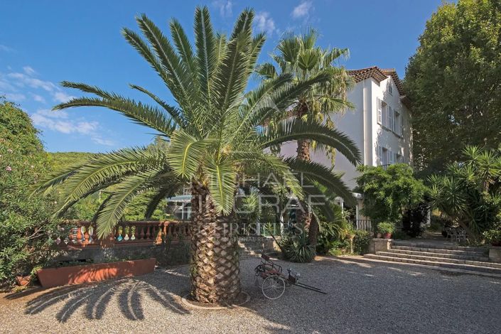 Image No.6-14 Bed House for sale