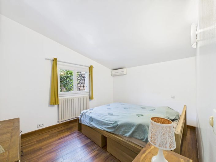 Image No.13-3 Bed House for sale