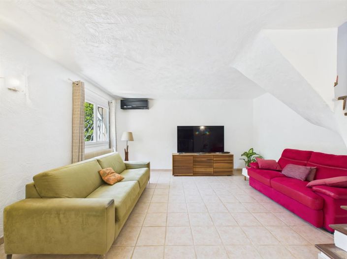 Image No.4-3 Bed House for sale
