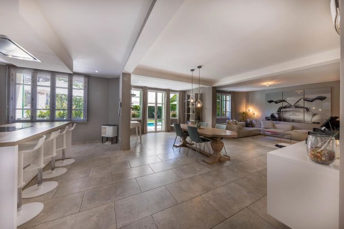Image No.14-5 Bed House for sale