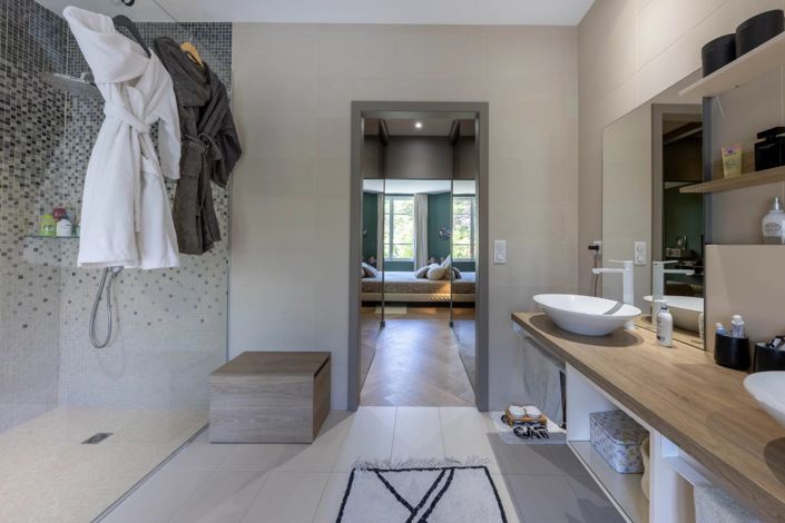 Image No.31-5 Bed House for sale