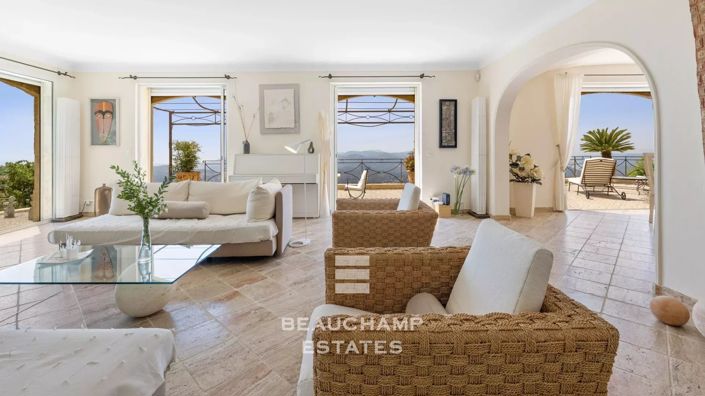 Image No.4-4 Bed House for sale