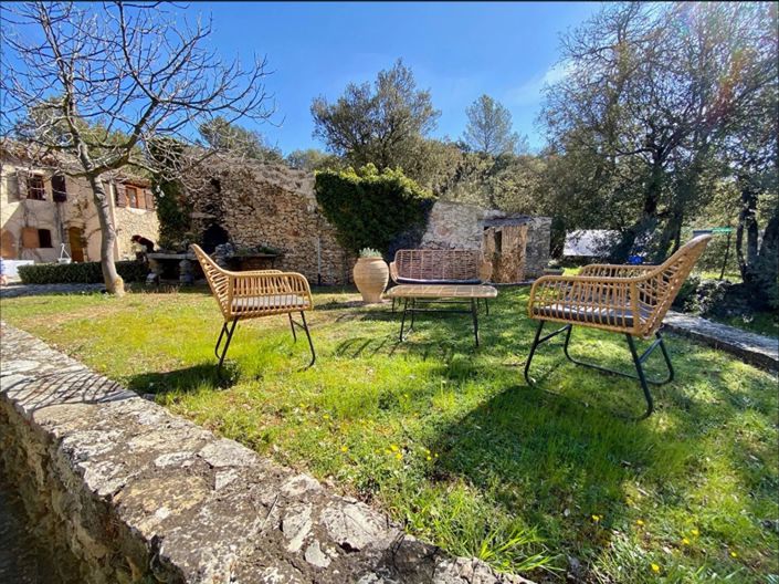 Image No.5-7 Bed House for sale