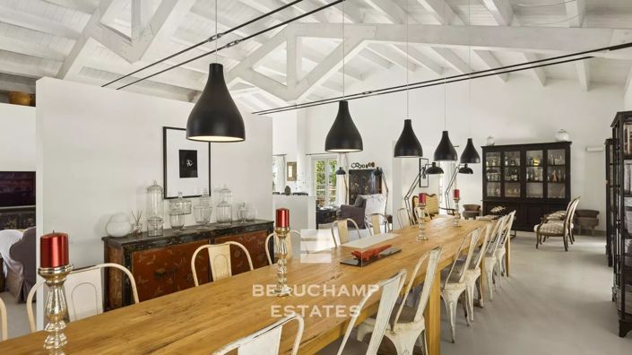 Image No.5-5 Bed House for sale