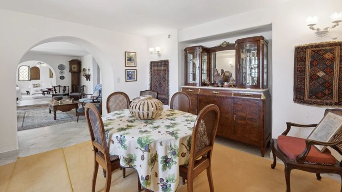 Image No.4-11 Bed House for sale