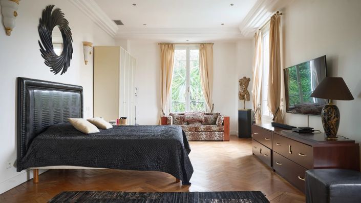 Image No.26-7 Bed House for sale
