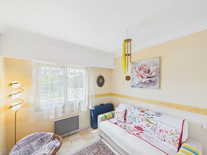 Image No.14-3 Bed Apartment for sale