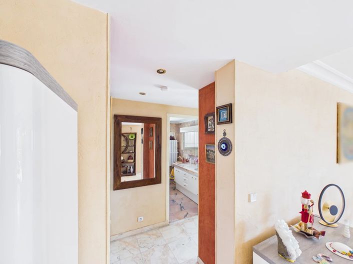 Image No.9-3 Bed Apartment for sale