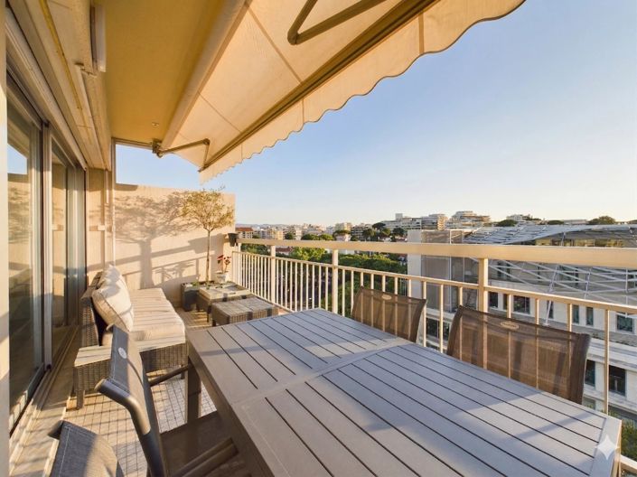Image No.2-Appartement de 2 chambres à vendre à Juan-les-Pins