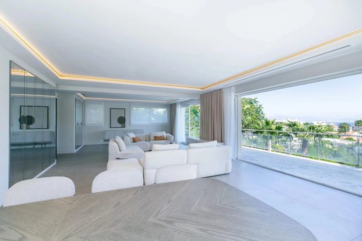 Image No.3-6 Bed House for sale