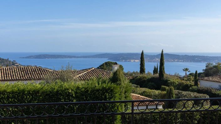 Image No.2-4 Bed House for sale