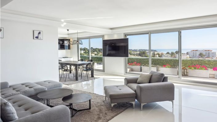 Image No.7-3 Bed Apartment for sale