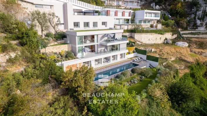Image No.9-5 Bed House for sale