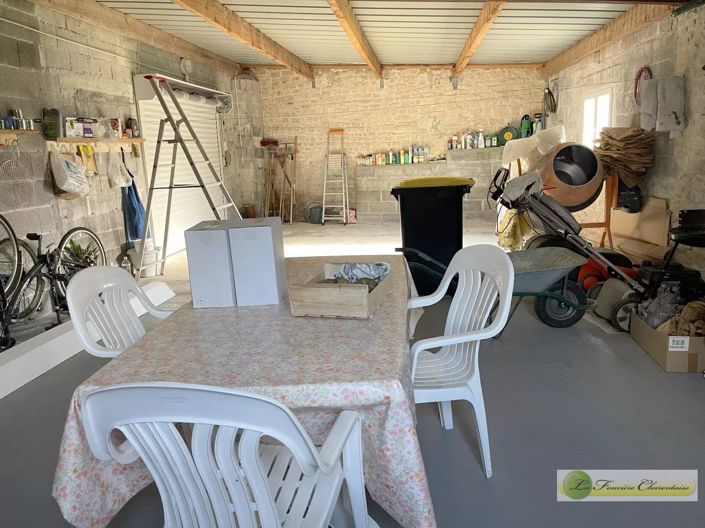 Image No.15-2 Bed House for sale
