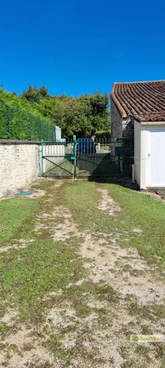 Image No.19-2 Bed House for sale