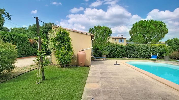 Image No.6-6 Bed House for sale