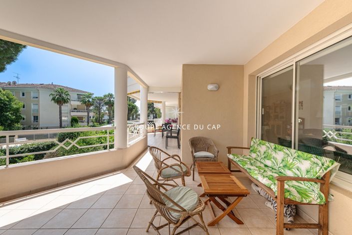 Image No.2-Appartement de 3 chambres à vendre à Saint-Raphael