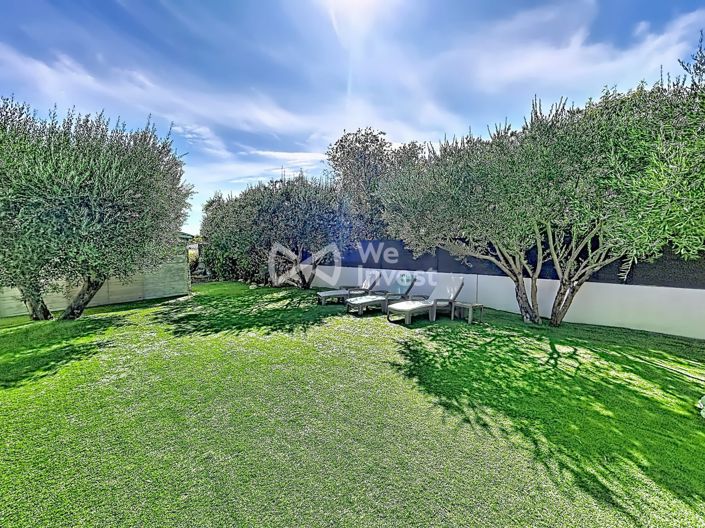 Image No.3-4 Bed House for sale
