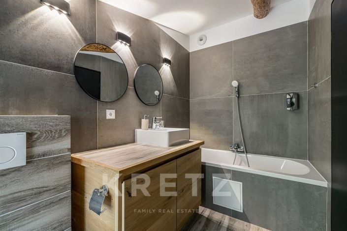 Image No.14-15 Bed House for sale