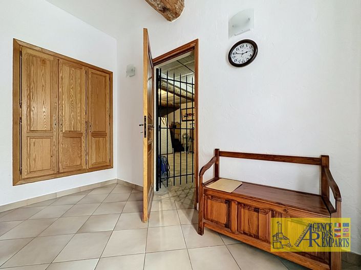 Image No.26-3 Bed House for sale