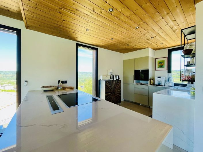 Image No.15-3 Bed House for sale