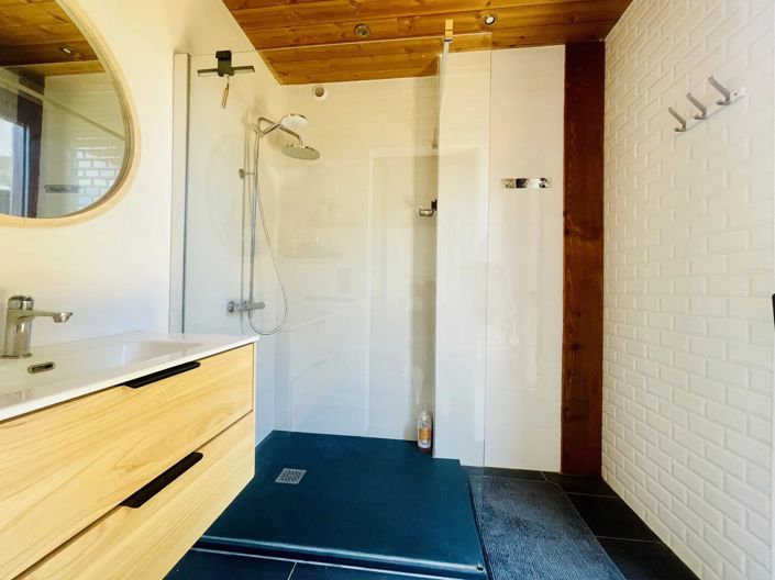 Image No.18-3 Bed House for sale