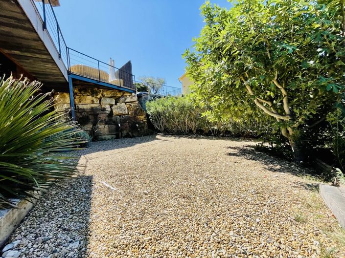 Image No.19-3 Bed House for sale