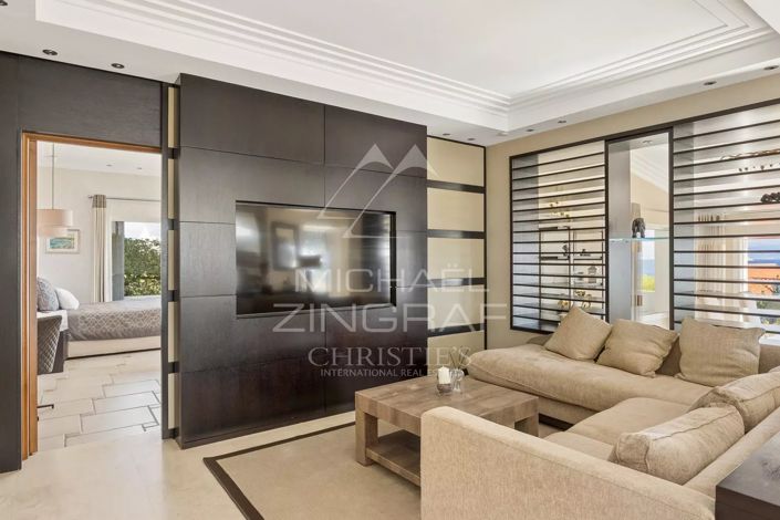 Image No.14-5 Bed House for sale