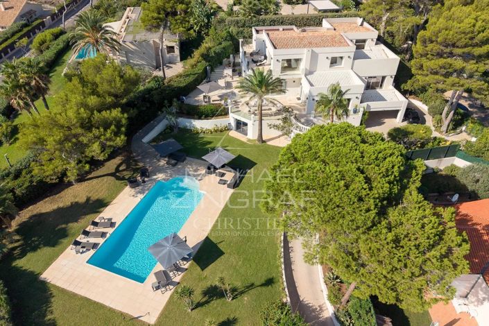 Image No.32-5 Bed House for sale