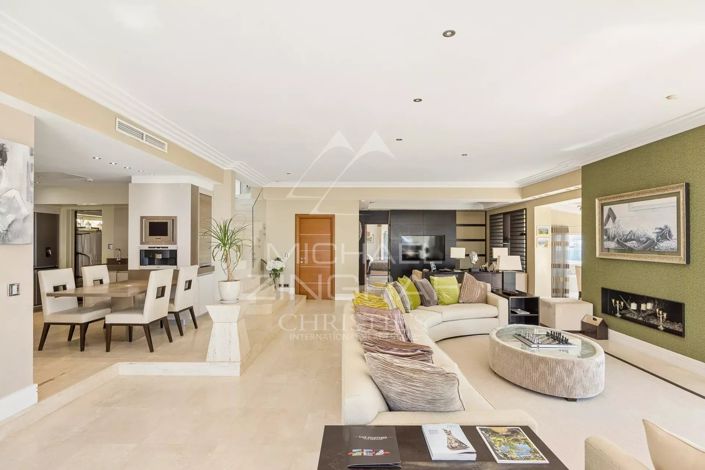 Image No.5-5 Bed House for sale
