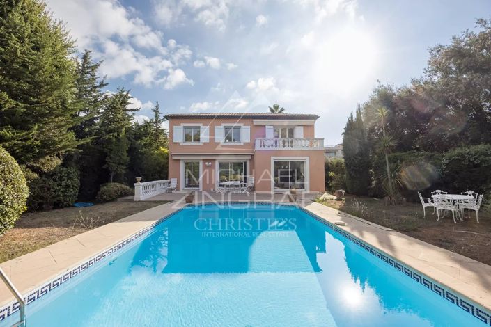 Image No.7-5 Bed House for sale
