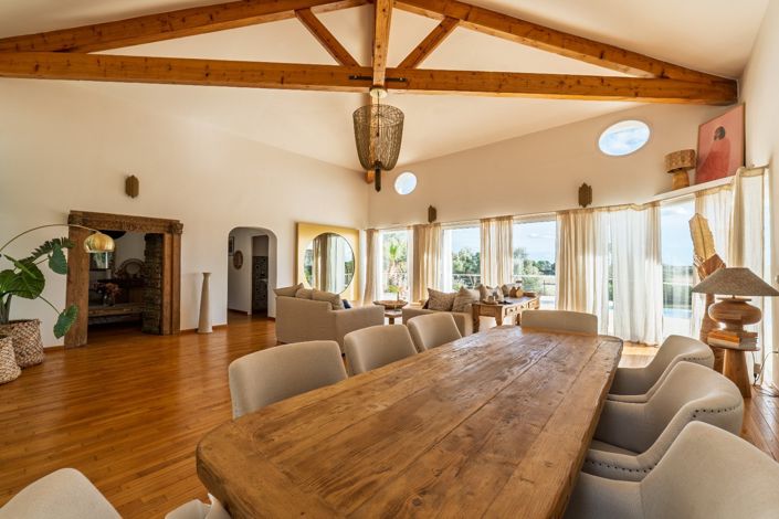 Image No.5-4 Bed House for sale