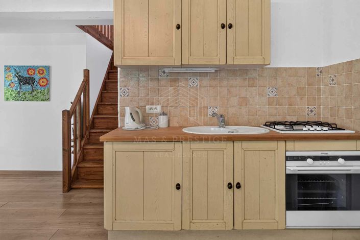 Image No.29-6 Bed House for sale