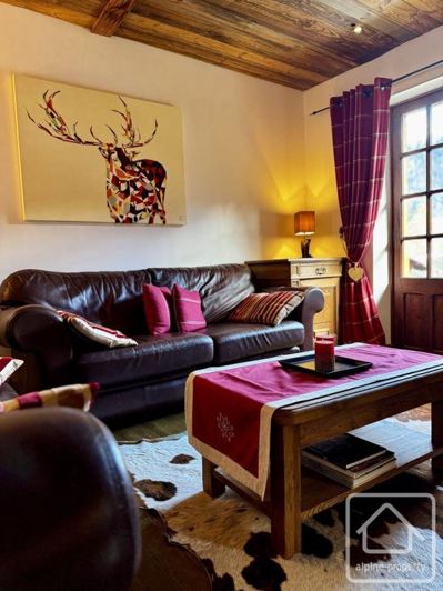 Image No.27-12 Bed Property for sale