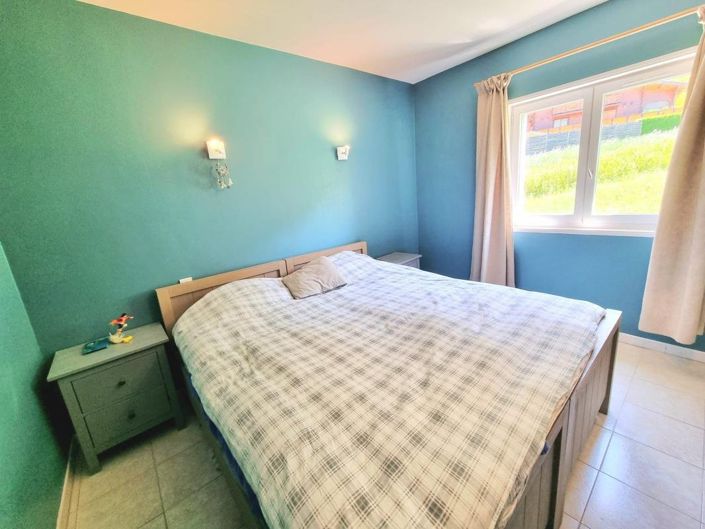 Image No.25-5 Bed Property for sale