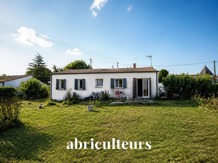 Image No.5-4 Bed House for sale