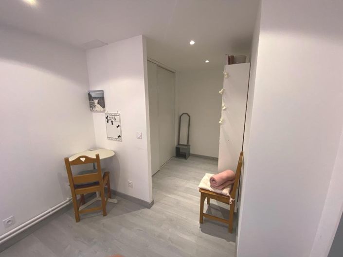 Image No.11-1 Bed Apartment for sale