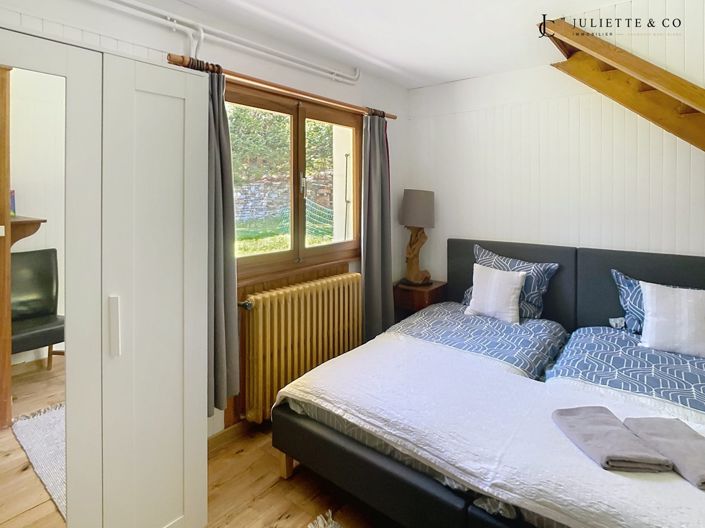 Image No.10-2 Bed House for sale