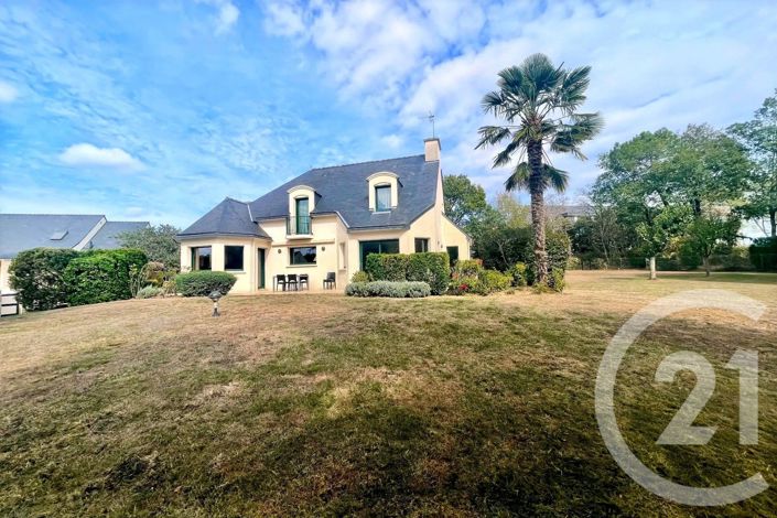 Image No.2-4 Bed House for sale