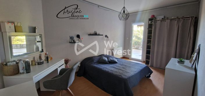 Image No.14-7 Bed House for sale