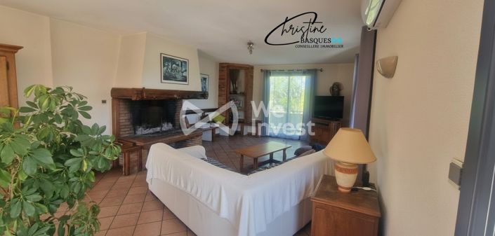 Image No.5-7 Bed House for sale